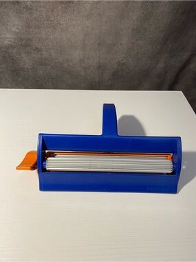 Fiskars Vintage Paper Crimper Tool Blue Orange Corrugated Scrapbooking Craft⁠